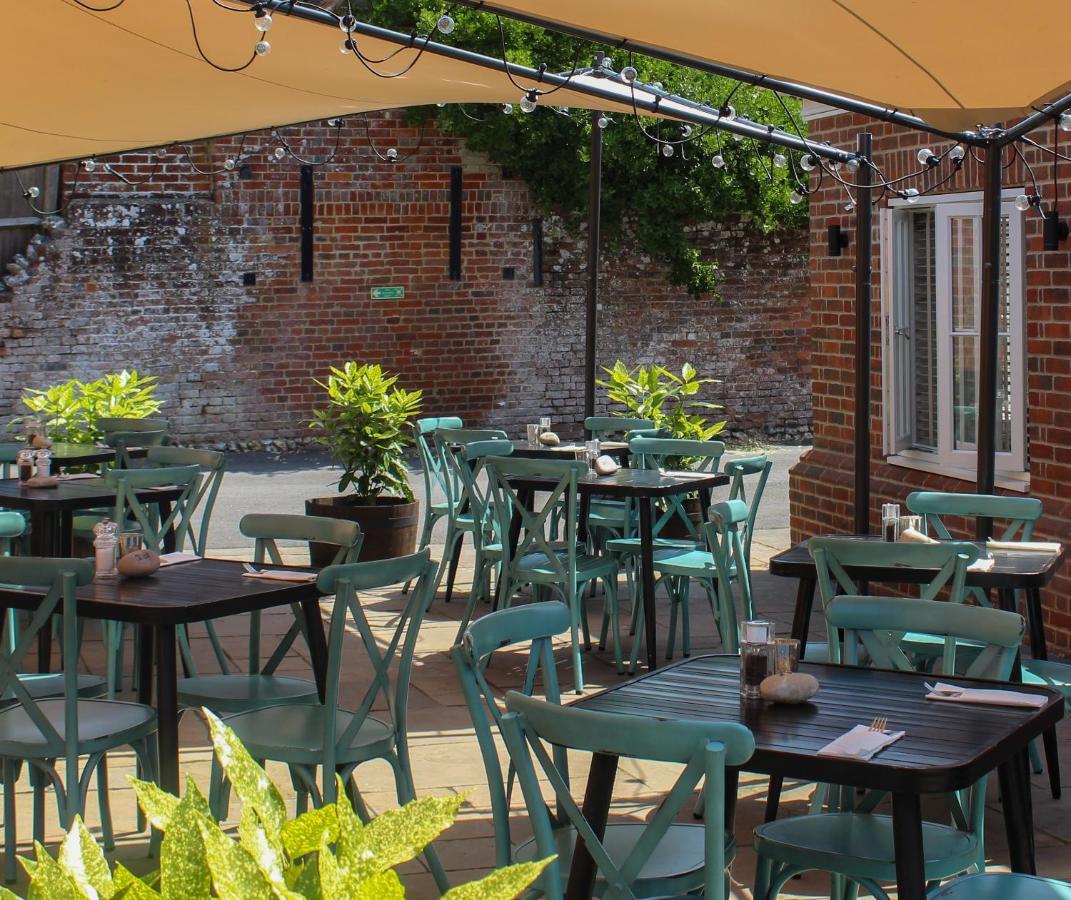 The Kings Head Whiteparish Exterior foto
