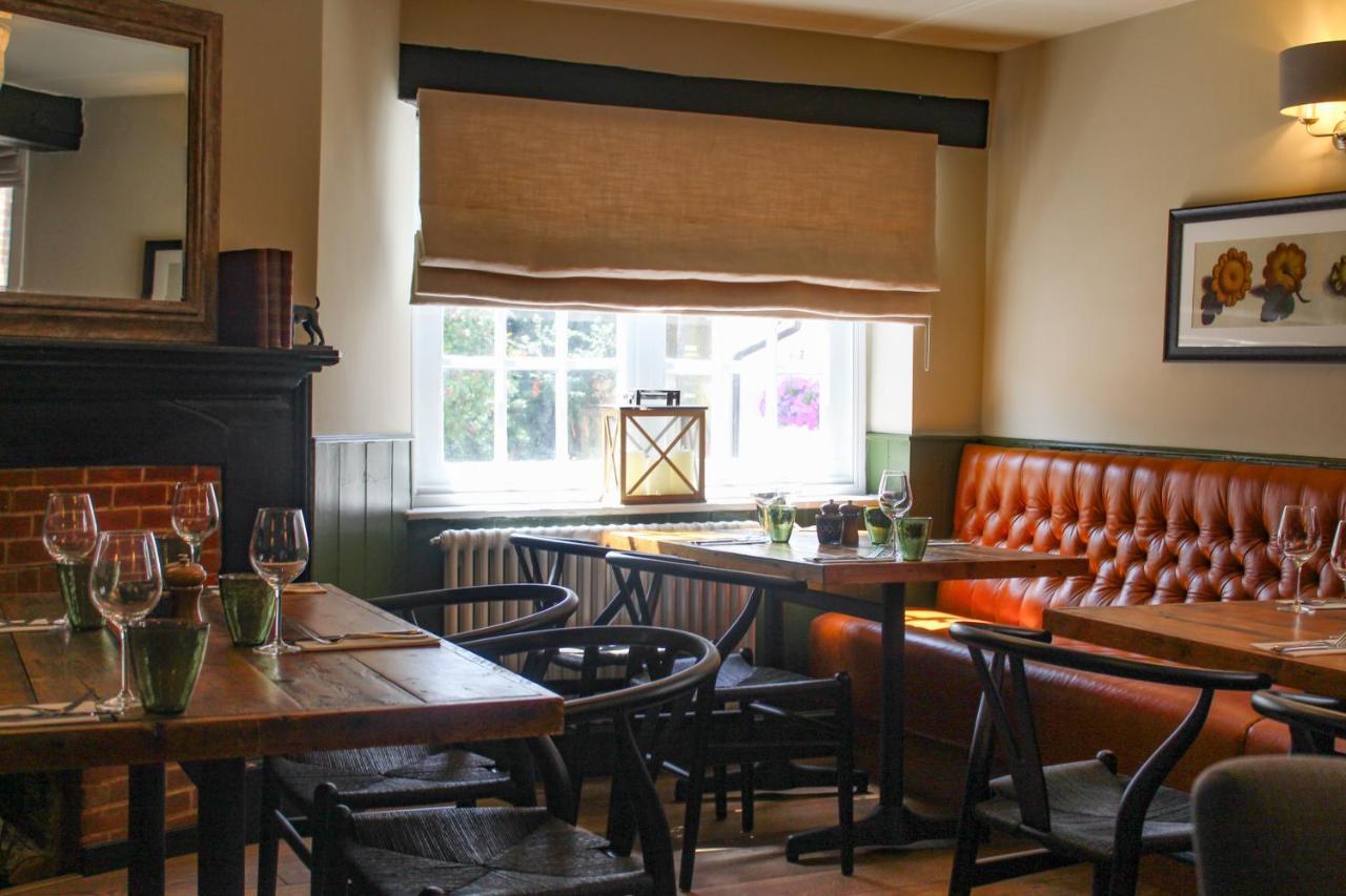The Kings Head Whiteparish Exterior foto