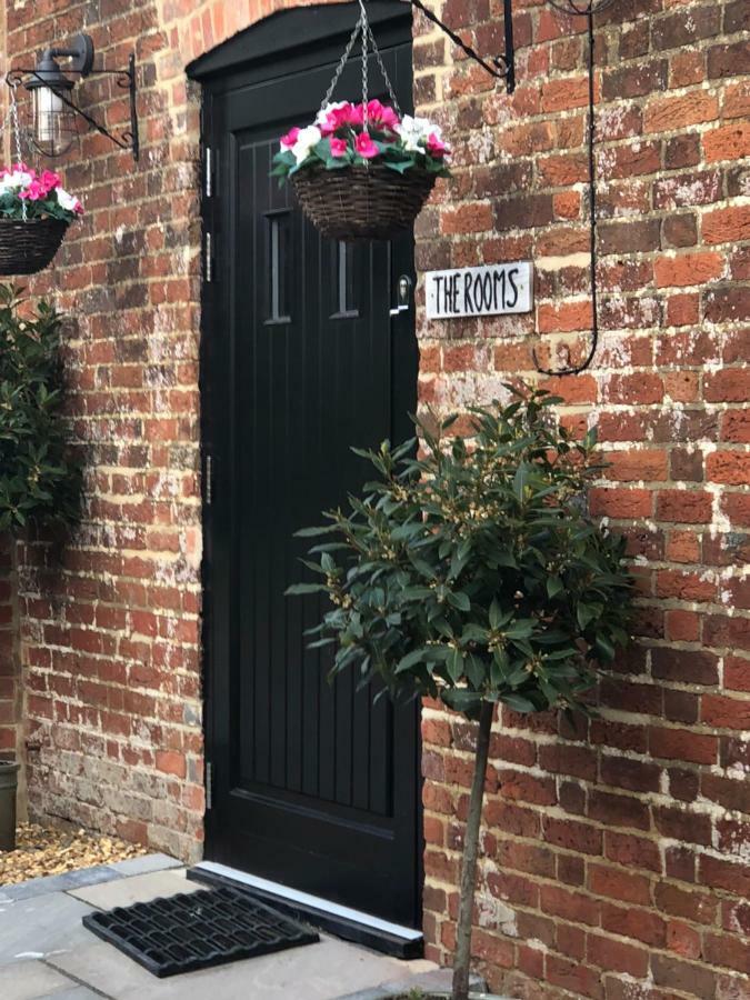 The Kings Head Whiteparish Exterior foto